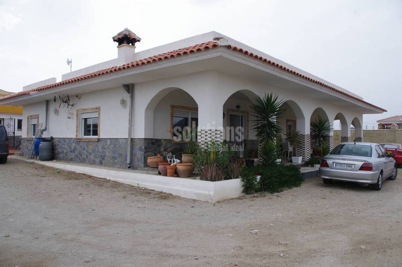 S738: Villa te koop in Zurgena, Almería