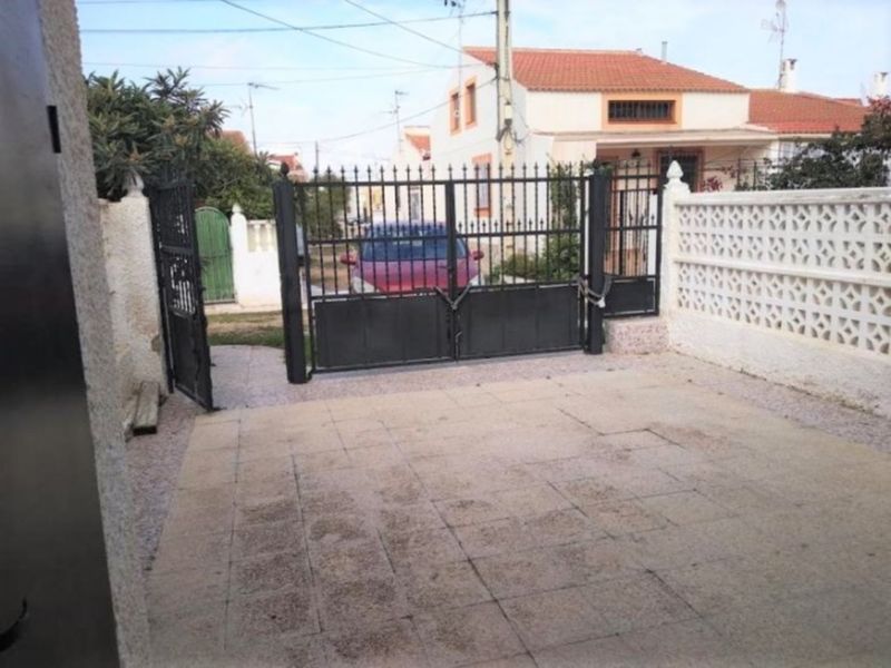 2 Slaapkamer Villa in Torrevieja