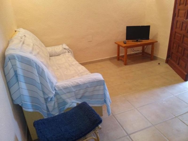 ST1000: Villa te koop in Torrevieja, Alicante