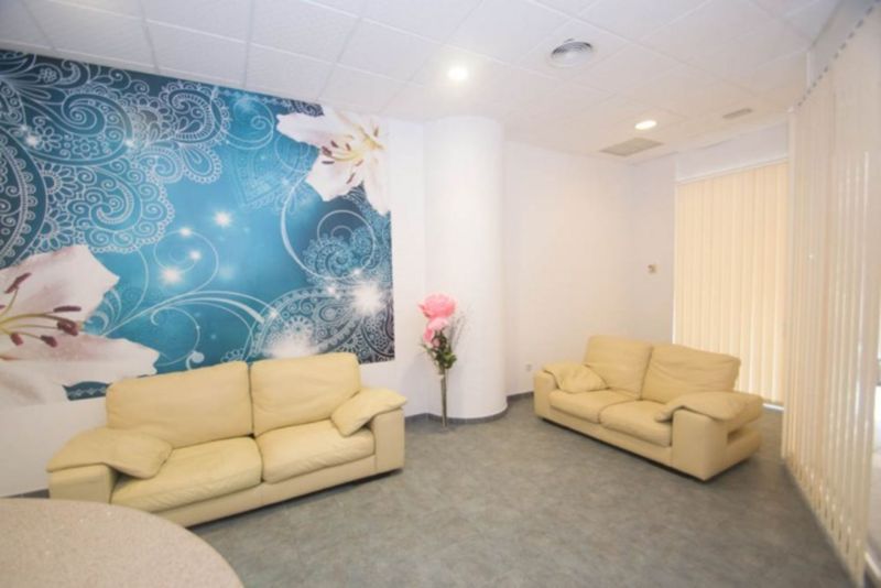 ST1001: Villa à vendre dans Torrevieja, Alicante