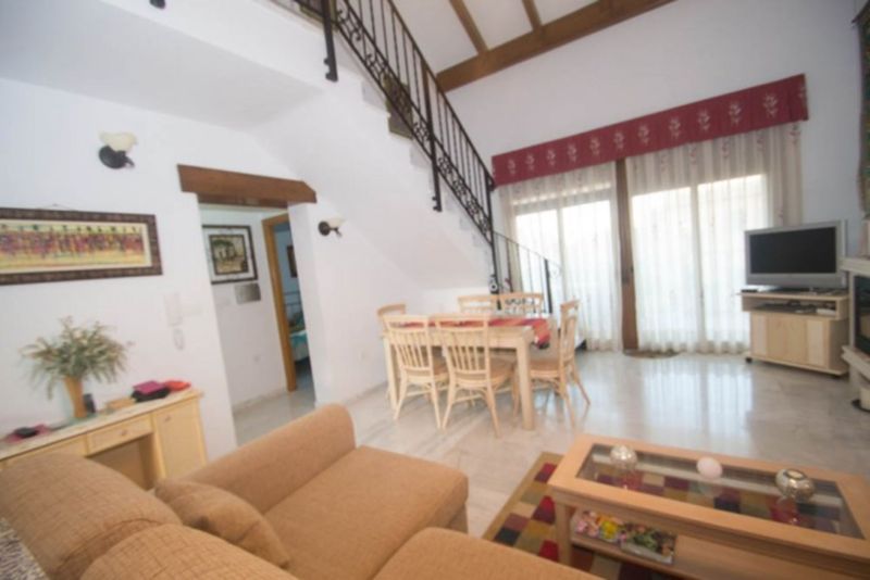 ST1002: Duplex à vendre dans Algorfa, Alicante