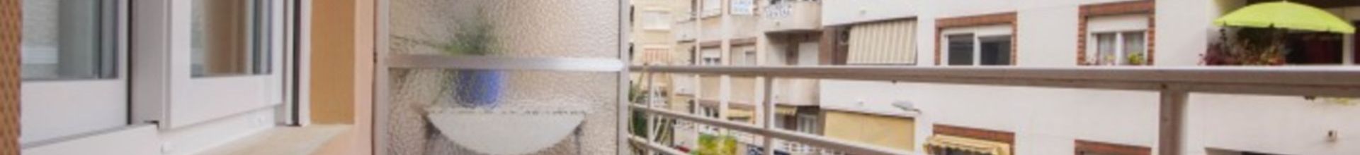 ST1005: 3 Chambre Appartement à vendre