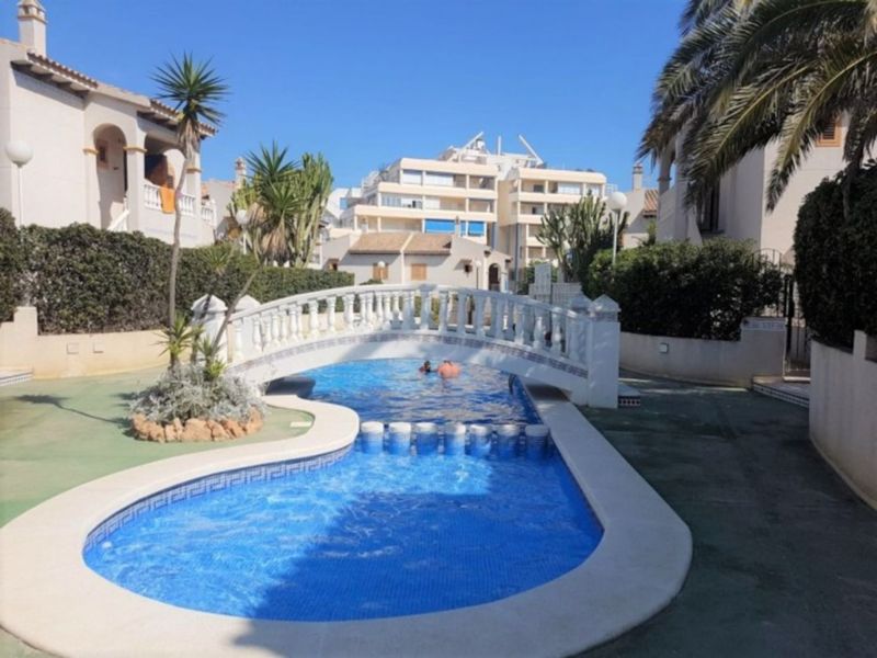 Villa te koop in La Mata, Alicante