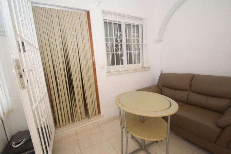 ST1031: Tweezijdig te koop in Orihuela Costa, Alicante