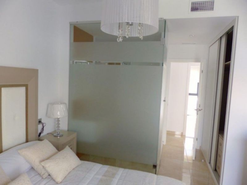 ST1037: Tweezijdig te koop in Orihuela Costa, Alicante