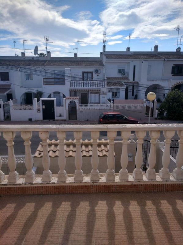 ST1048: Duplex for Sale in Torrevieja, Alicante