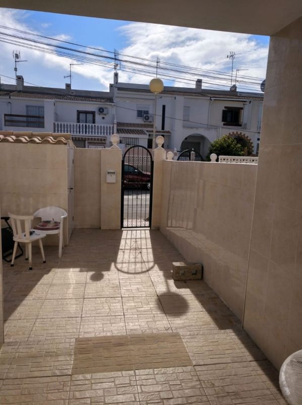 ST1048: Duplex for Sale in Torrevieja, Alicante
