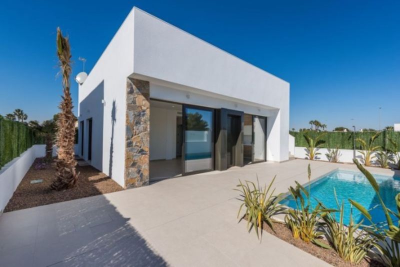 Villa te koop in Pilar De La Horadada, Alicante