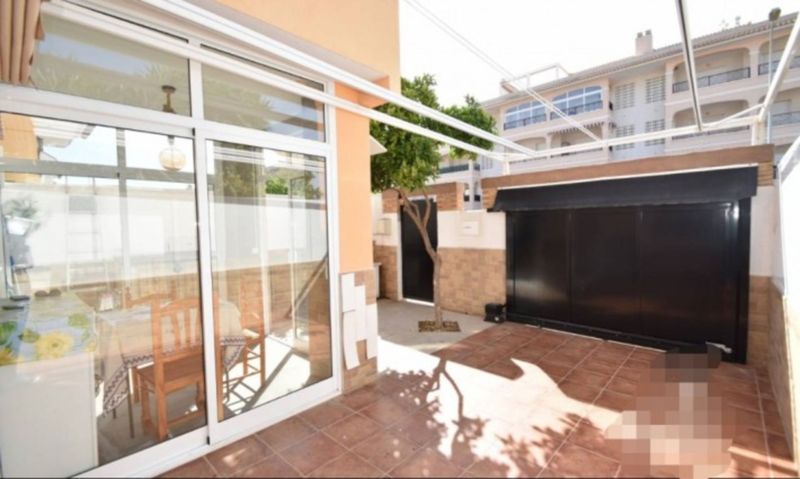 ST1063: Tweezijdig te koop in Orihuela Costa, Alicante
