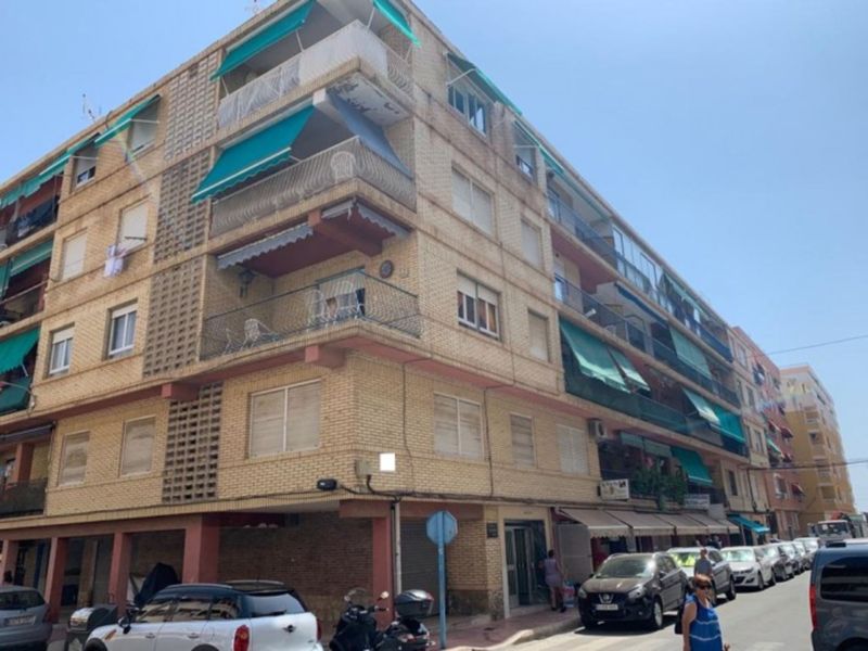 ST1064: Appartement te koop  Torrevieja, Alicante