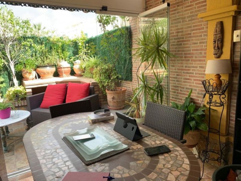 ST1070: Duplex à vendre dans Torrevieja, Alicante