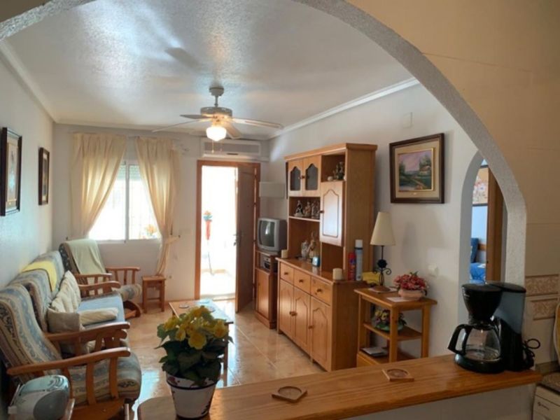 ST1072: Villa à vendre dans Torrevieja, Alicante