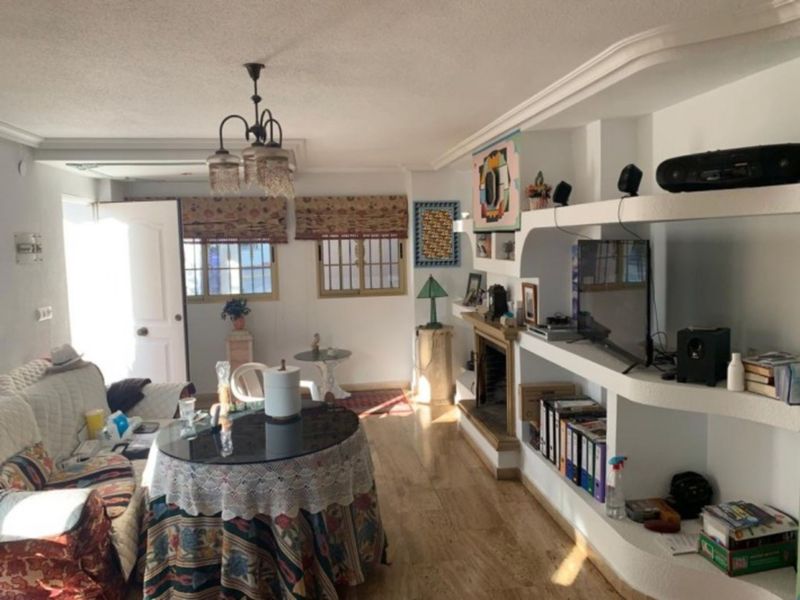 ST1080: Villa à vendre dans Torrevieja, Alicante