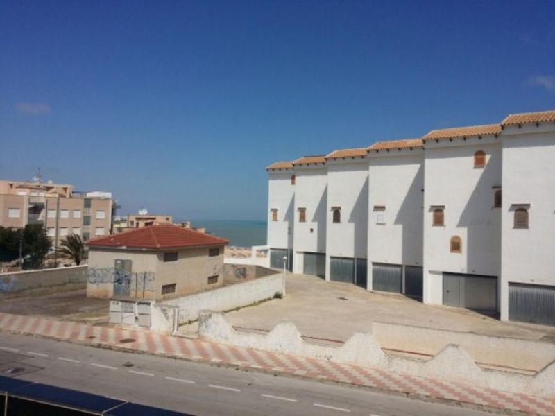 ST1095: Duplex à vendre dans Torrevieja, Alicante