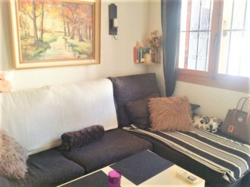 ST1095: Duplex à vendre dans Torrevieja, Alicante