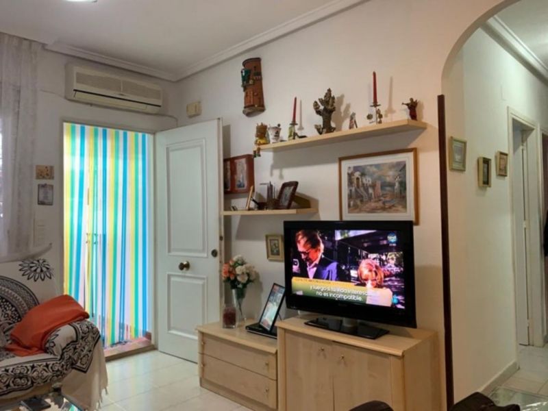 ST1105: Villa à vendre dans Torrevieja, Alicante