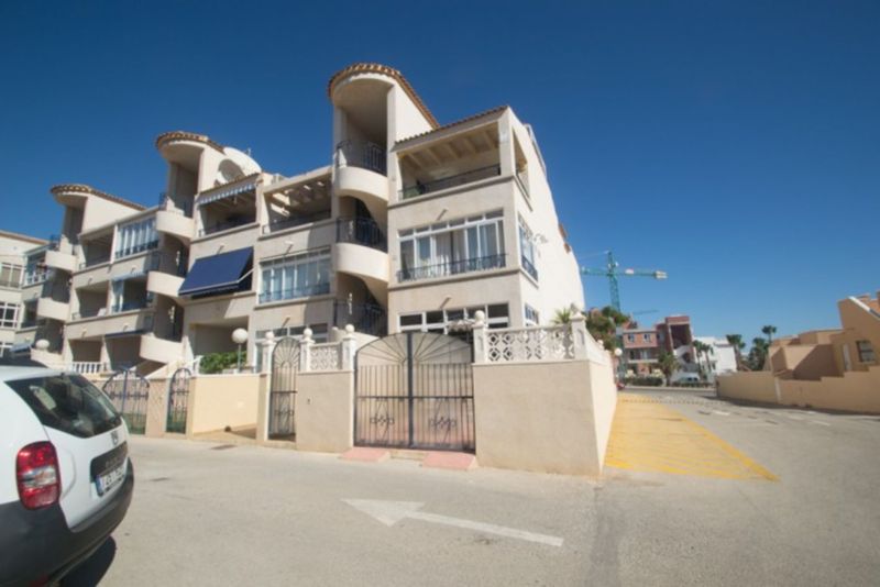 ST1108: Appartement te koop in Orihuela Costa, Alicante