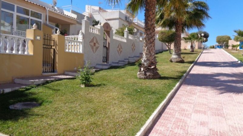 ST1125: Villa te koop in Torrevieja, Alicante