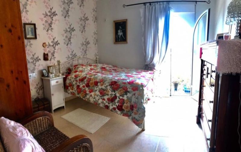 ST1140: Tweezijdig te koop in Orihuela Costa, Alicante