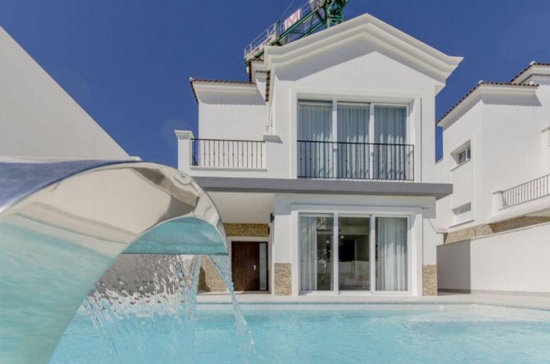 ST1149: Villa te koop in Torrevieja, Alicante