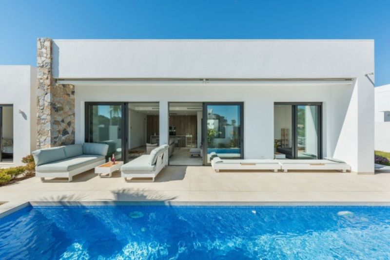 ST1158: Villa for Sale in Pilar De La Horadada, Alicante