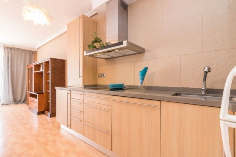 ST1160: Villa zu verkaufen im Torrevieja, Alicante