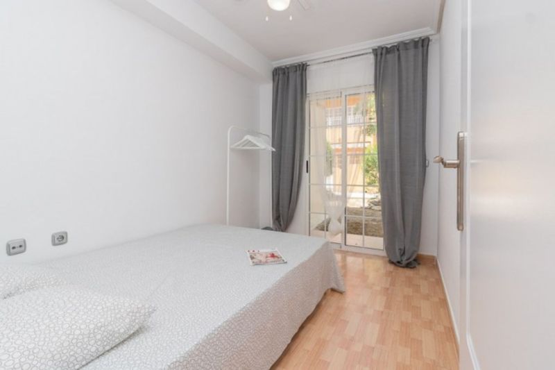 ST1160: Villa zu verkaufen im Torrevieja, Alicante