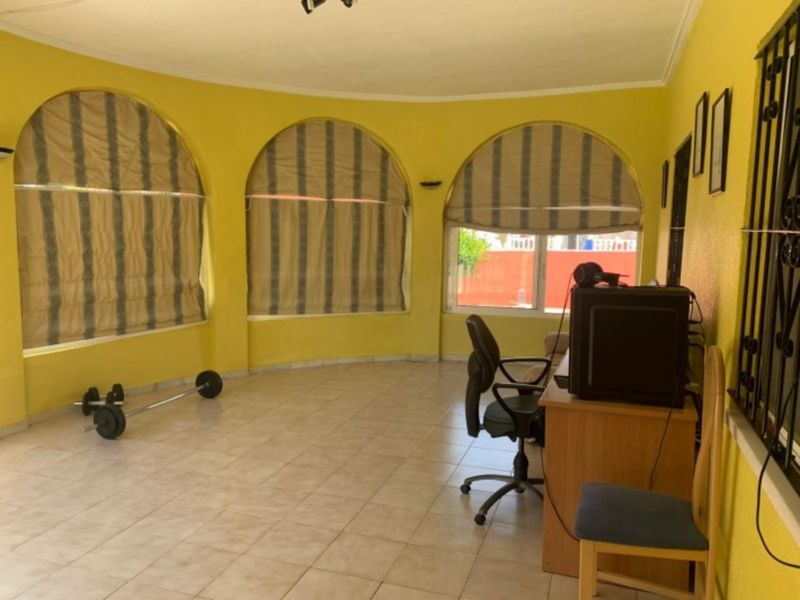 ST1165: Villa for Sale in Torrevieja, Alicante