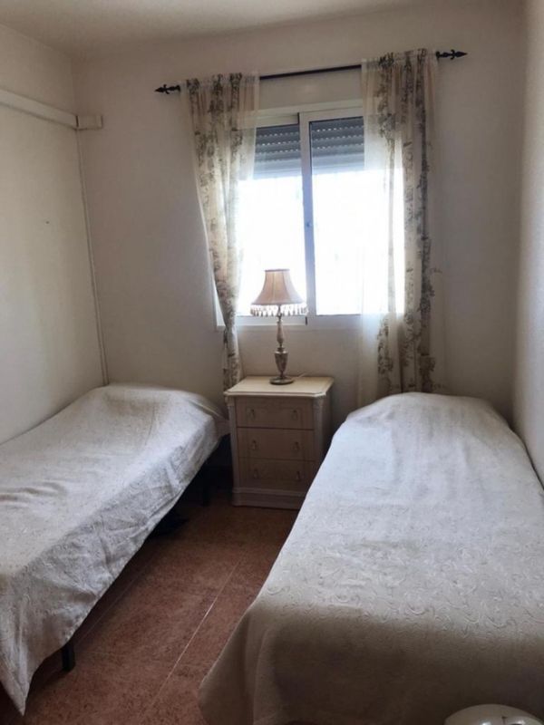 ST1170: Tweezijdig te koop in Orihuela Costa, Alicante