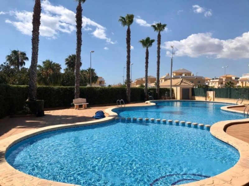 Tweezijdig te koop in Ciudad Quesada, Alicante