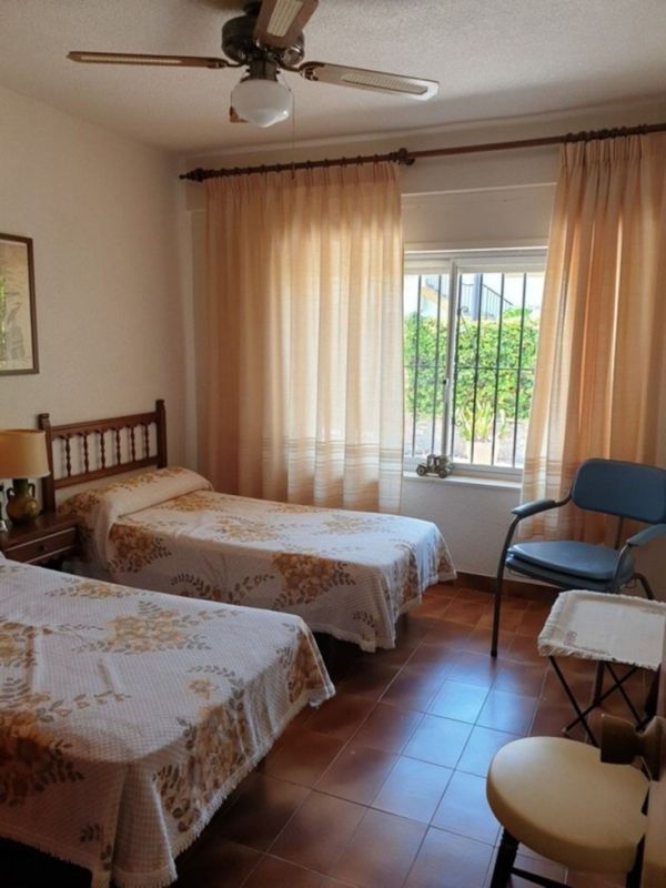 ST1174: Villa te koop in La Mata, Alicante