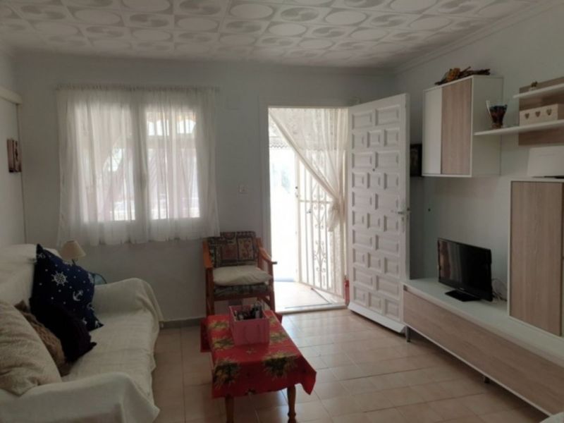 ST1178: Tweezijdig te koop in Torrevieja, Alicante