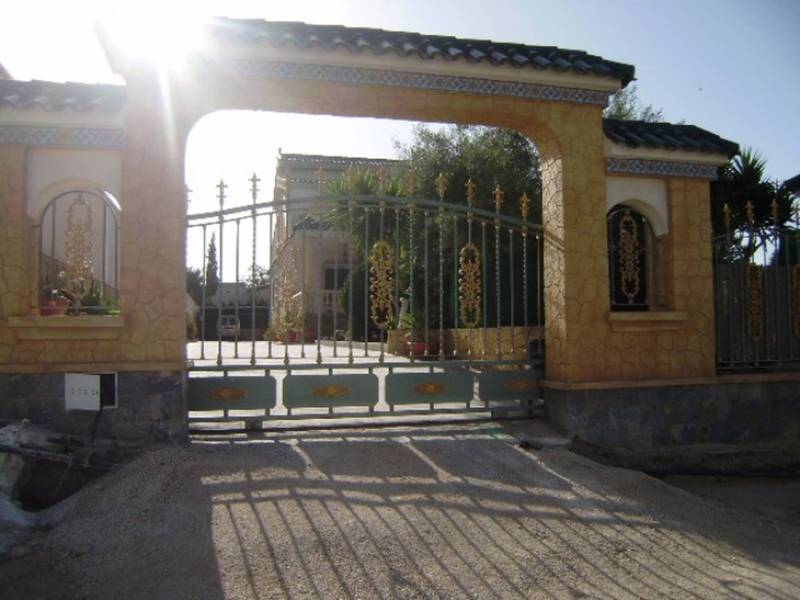 ST404: Villa à vendre dans Orihuela, Alicante