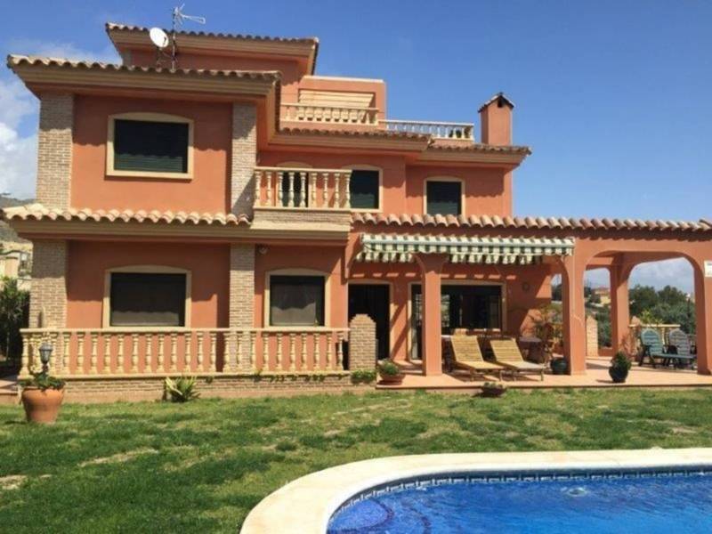 ST447: Villa à vendre dans El Campello, Alicante