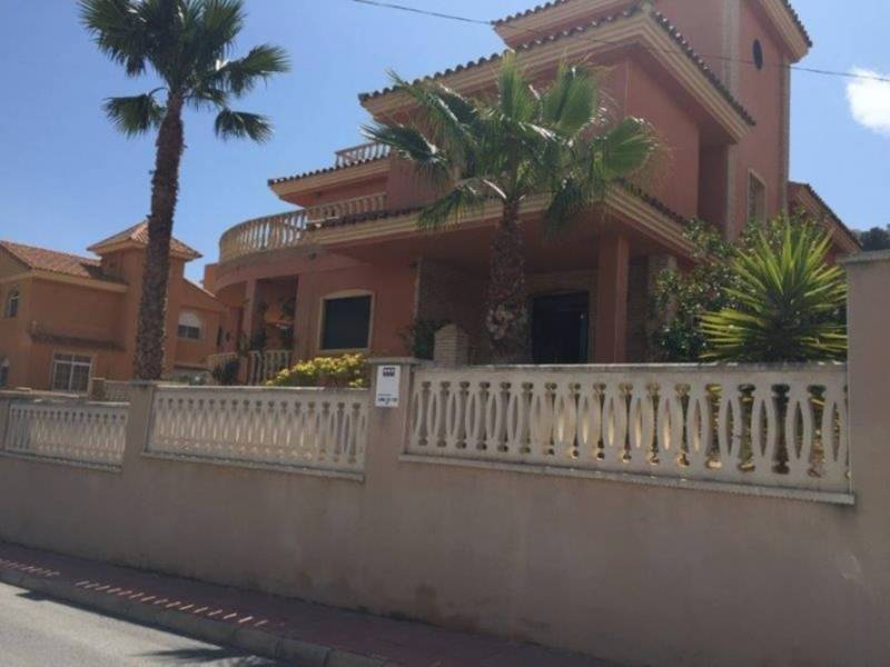ST447: Villa à vendre dans El Campello, Alicante