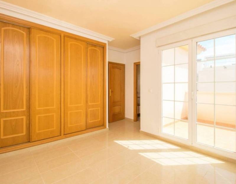 ST493: Villa à vendre dans Torrevieja, Alicante