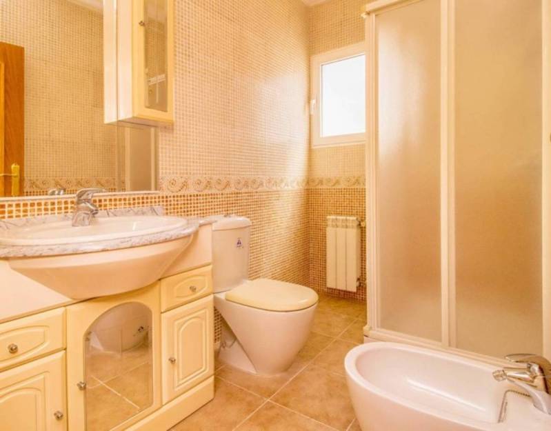ST493: Villa à vendre dans Torrevieja, Alicante