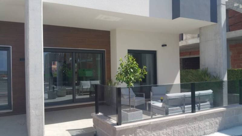 ST500: Wohnung zu verkaufen im Guardamar Del Segura, Alicante