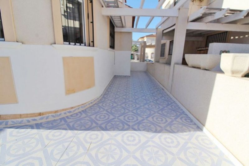 ST501: Duplex zu verkaufen im Torrevieja, Alicante