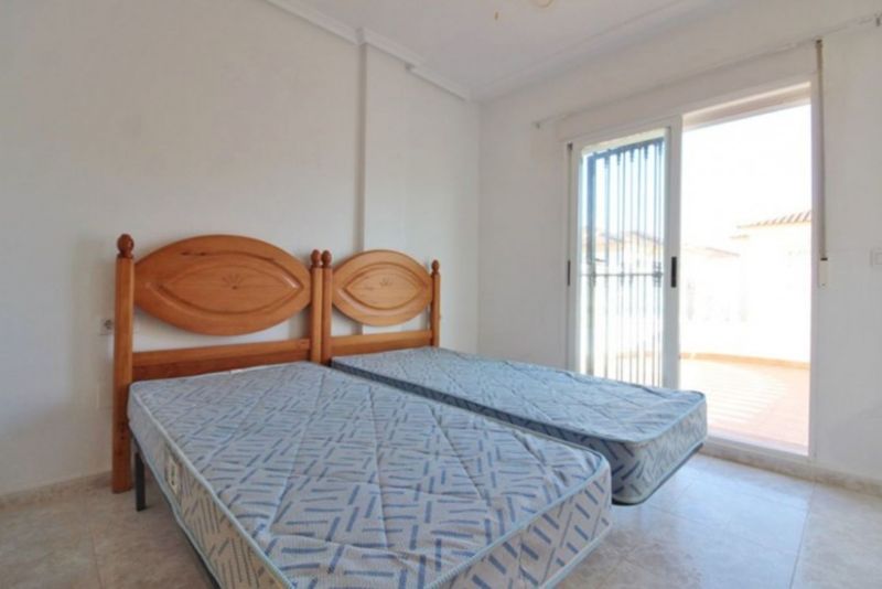 ST501: Duplex zu verkaufen im Torrevieja, Alicante