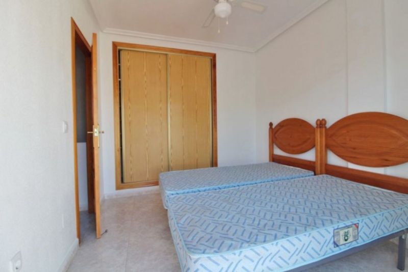 ST501: Duplex zu verkaufen im Torrevieja, Alicante