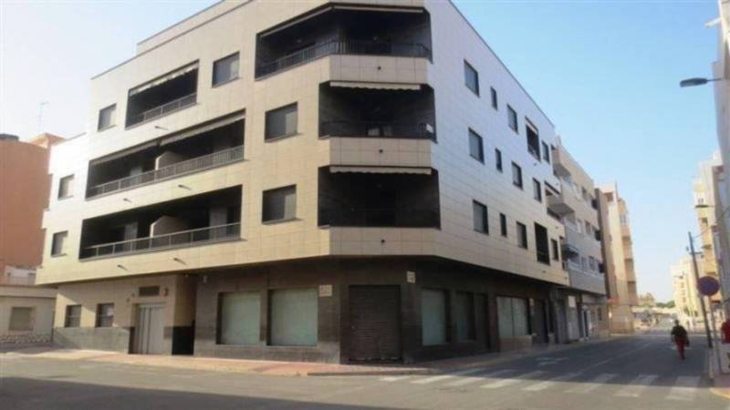 Appartement te koop in La Mata, Alicante
