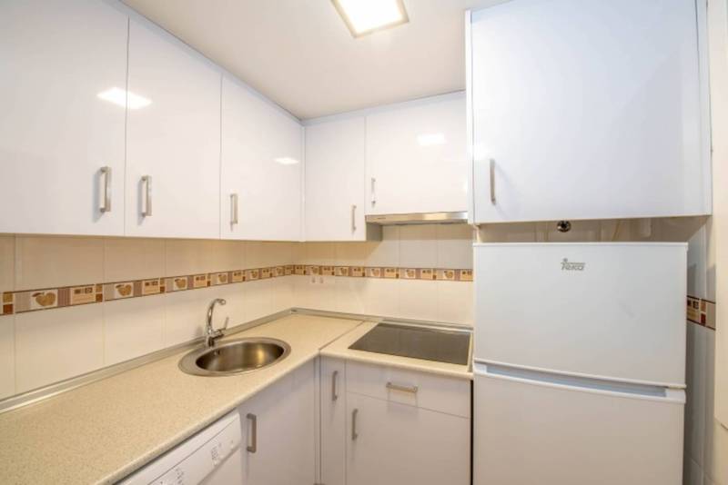 ST545: Wohnung zu verkaufen im Torrevieja, Alicante