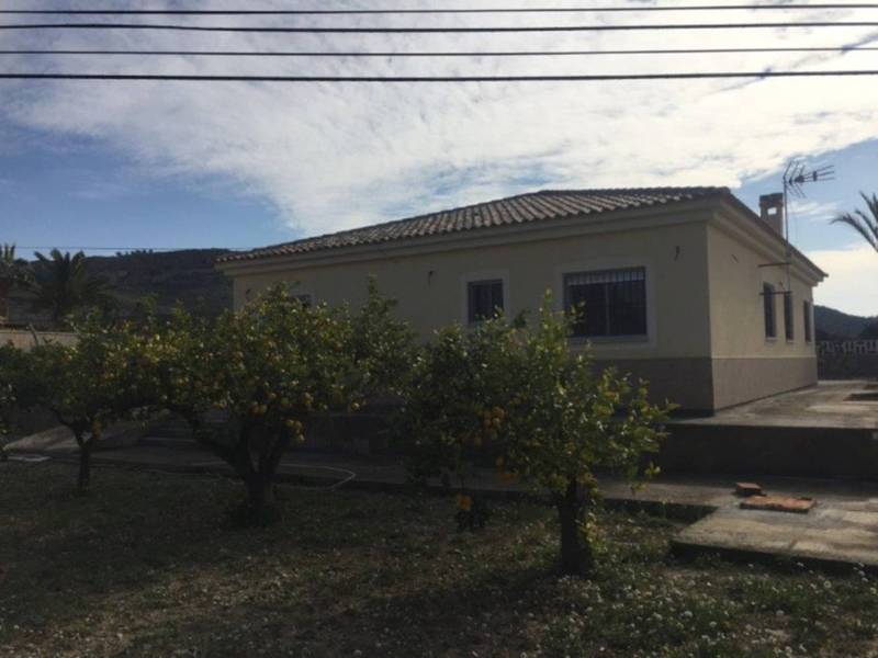 ST559: Villa à vendre dans Busot, Alicante