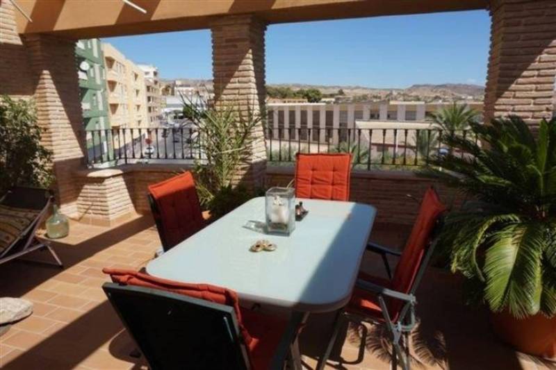 ST573: Villa à vendre dans Barrio De La estacion De Crevillente, Alicante