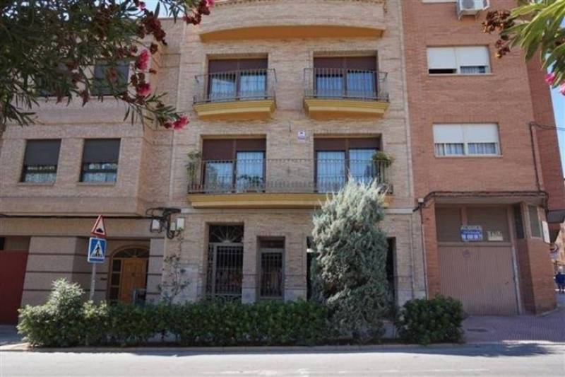 Villa à vendre dans Barrio De La estacion De Crevillente, Alicante