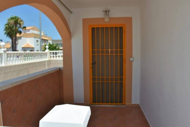 ST580: Duplex for Sale in Torrevieja, Alicante