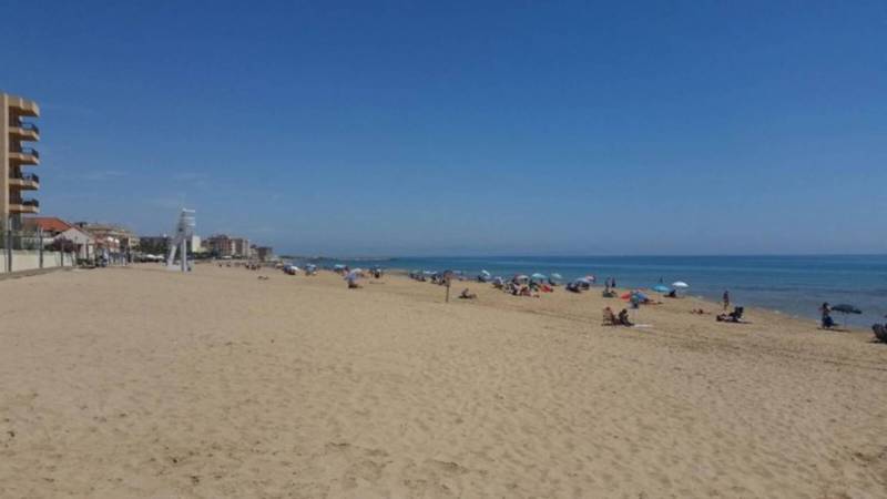 ST584: Villa à vendre dans Torrevieja, Alicante ST584: Villa à vendre dans Torrevieja, Alicante