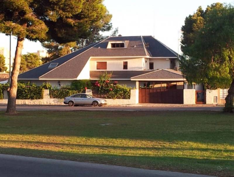 ST665: Villa for Sale in Orihuela Costa, Alicante