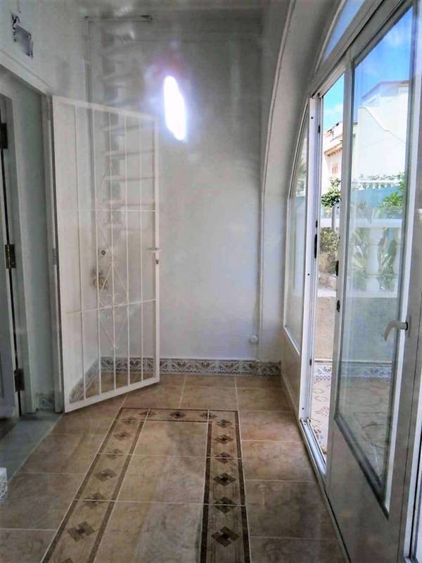 ST697: Villa for Sale in Torrevieja, Alicante